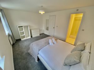 Photo 15- click for photo gallery